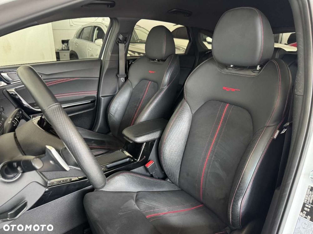 Kia ProCeed - 19