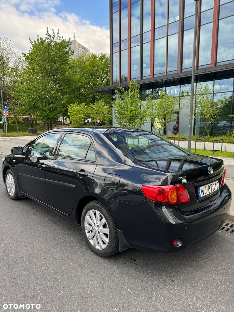 Toyota Corolla 1.33 VVT-i Luna - 4