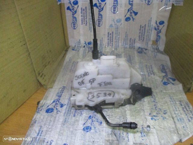 Fecho 119122 RENAULT SCENIC 2006 FE 4 PINOS RENAULT GRAND SCENIC 2 FASE 2 2007 1.9DCI 130CV 5P CINZA FE - 4