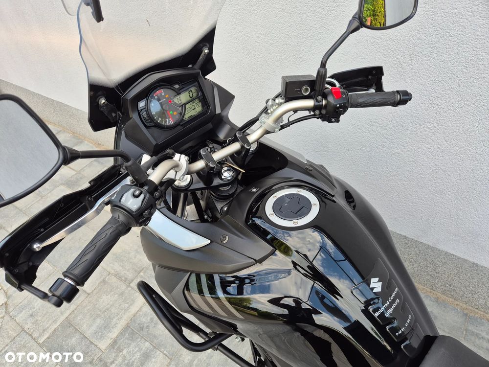 Suzuki V-STROM - 6