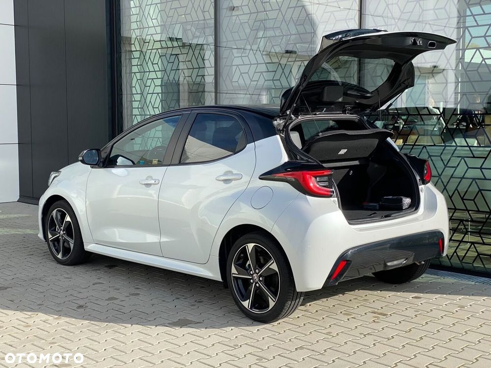Toyota Yaris Hybrid 1.5 Premiere Edition - 33