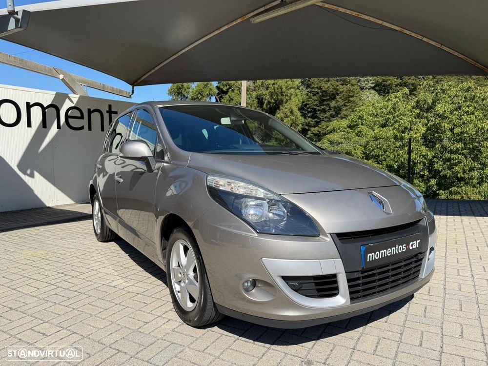 Renault Scénic 1.5 dCi Dynamique S - 4