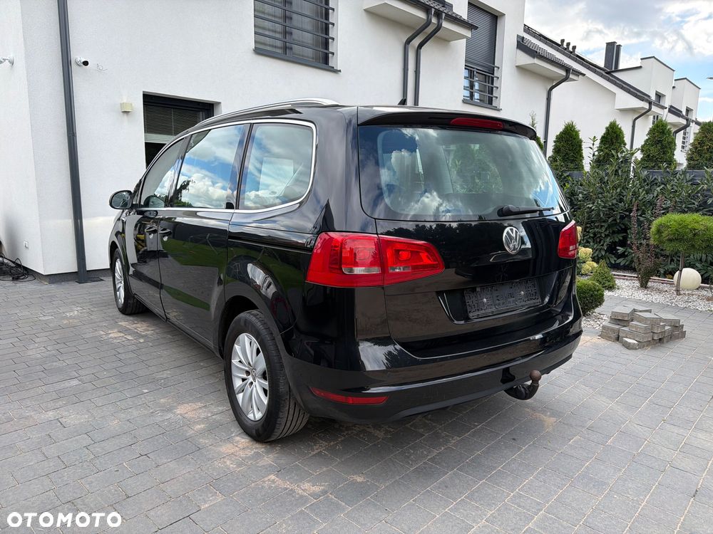 Volkswagen Sharan 2.0 TDI Exclusive Edition - 6
