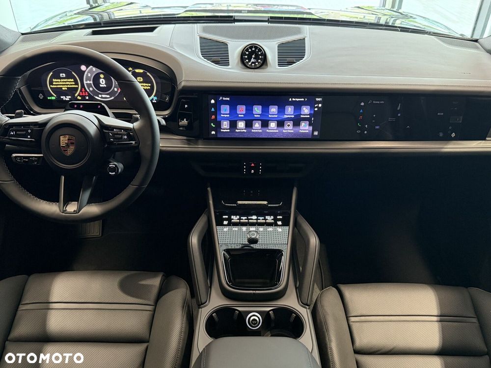 Porsche Cayenne - 25