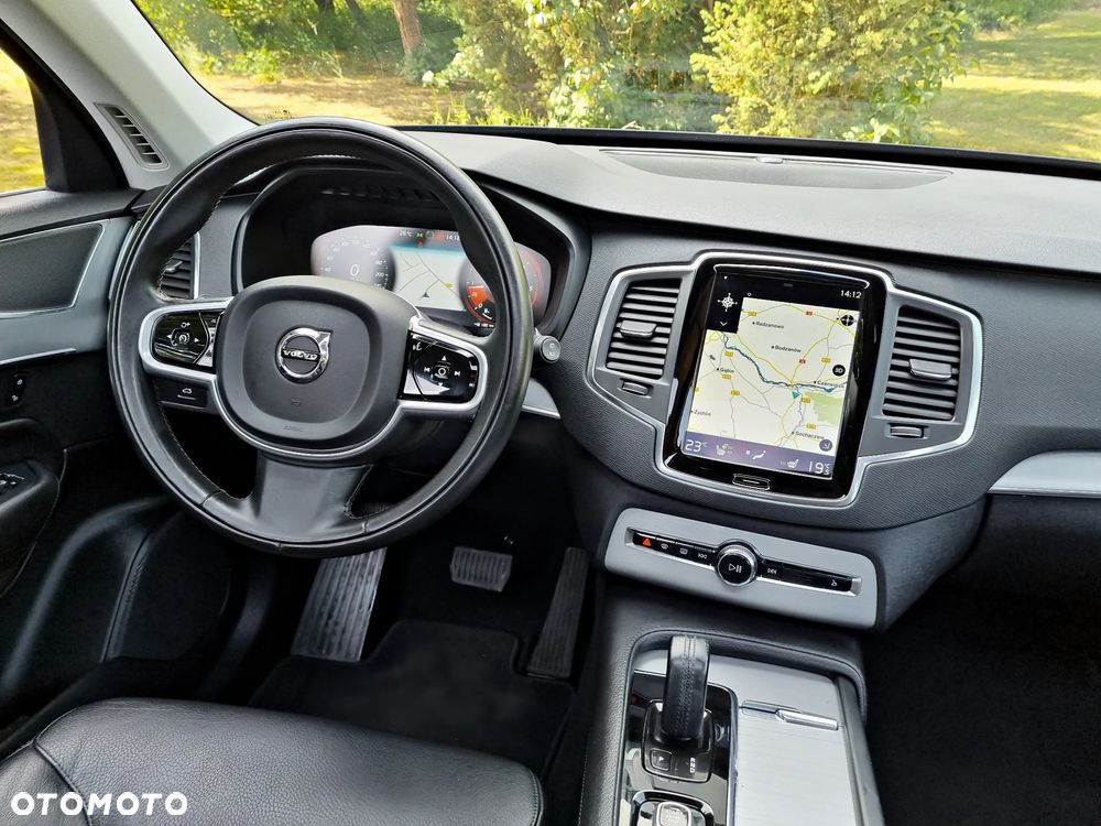 Volvo XC 90 B5 D AWD Geartronic Momentum Pro - 19