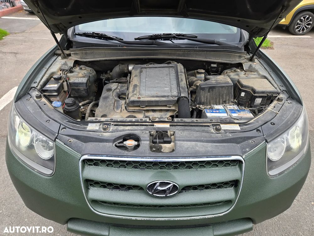 Hyundai Santa Fe 2.2 DSL VGT 5 SEATS 4WD - 11