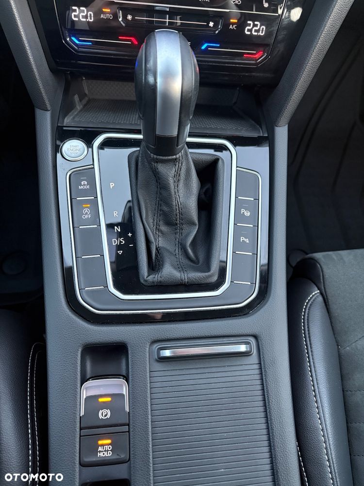 Volkswagen Passat ver-2-0-tdi-evo-elegance-dsg - 25