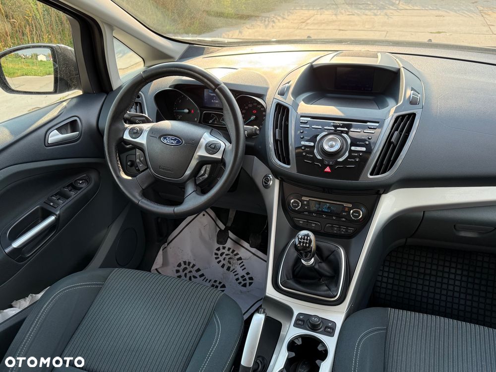 Ford Grand C-MAX 2.0 TDCi Champions Edition - 26