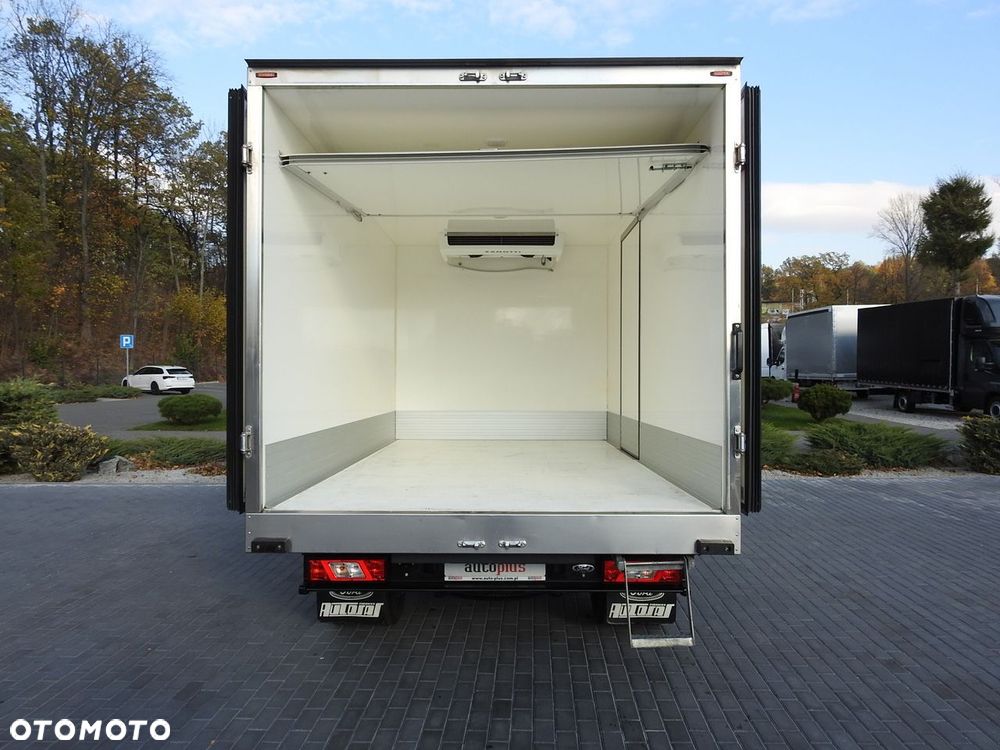 Ford TRANSIT CHŁODNIA KONTENER -10*C ZASILANIE 230V TEMPOMAT KLIMATYZACJA LEDY PNEUMATYKA BLIŹNIACZE KOŁA  130KM - 13