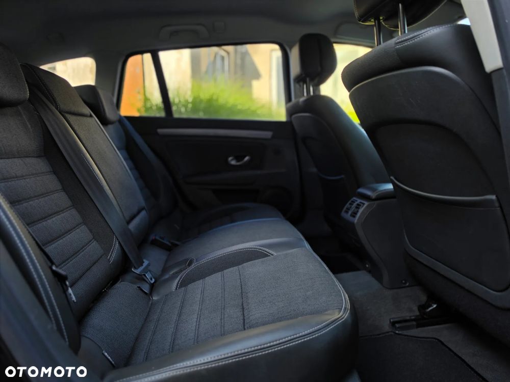 Renault Laguna - 22