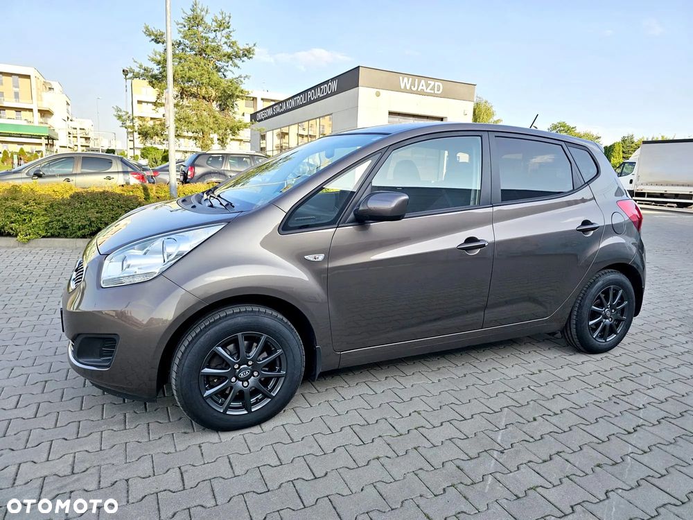 Kia Venga 1.6 CVVT Black Collection - 2