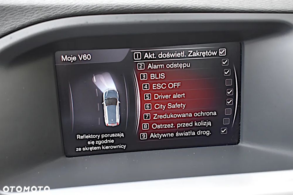 Volvo V60 D4 Geartronic R-Design - 23