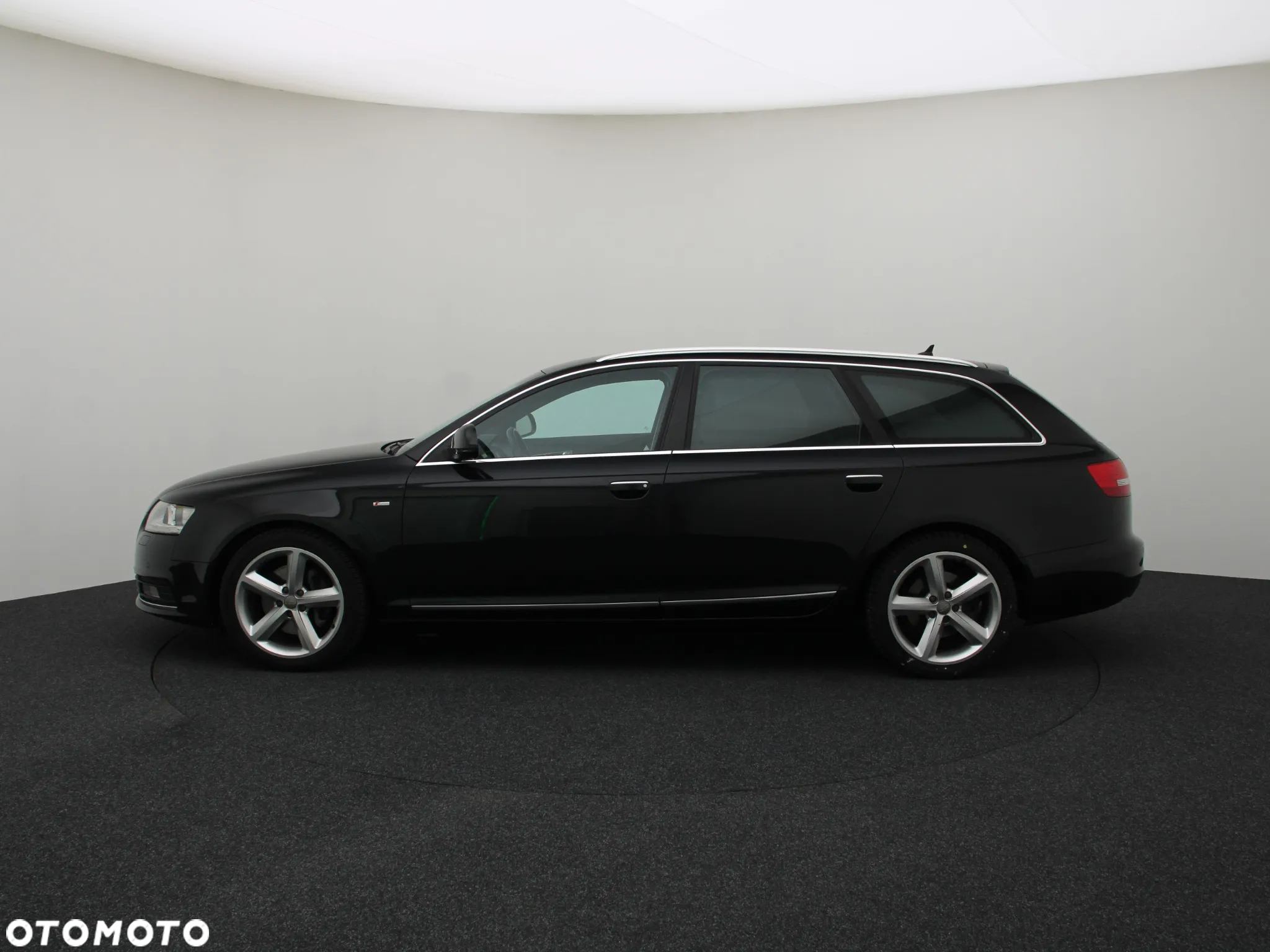 Audi A6 - 6