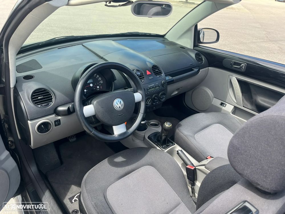 VW New Beetle Cabriolet 1.9 TDI Dark Flint - 17