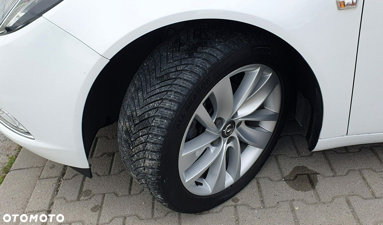 Opel Insignia - 16