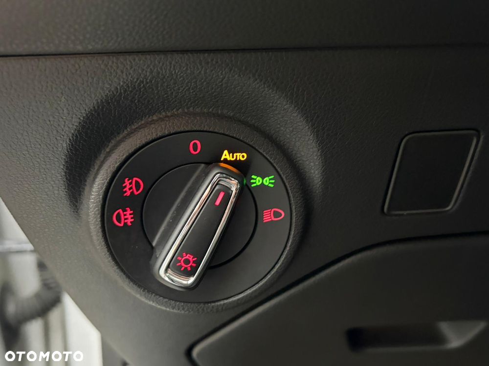 Seat Leon 2.0 TDI Style S&S - 15