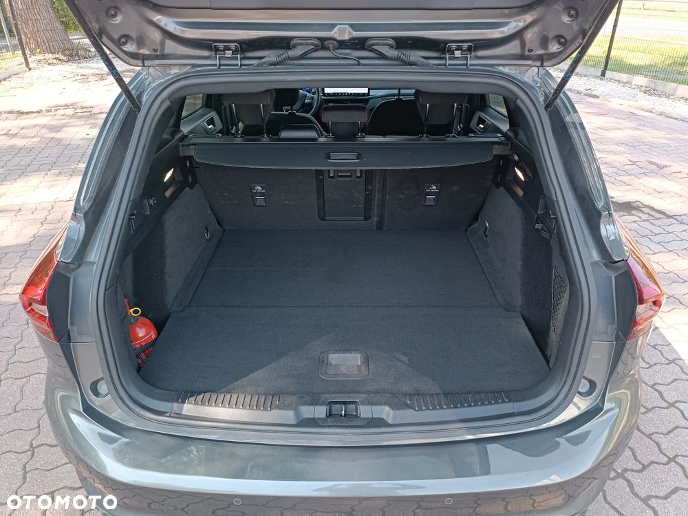 Ford Focus 1.0 EcoBoost mHEV ST-Line X - 11