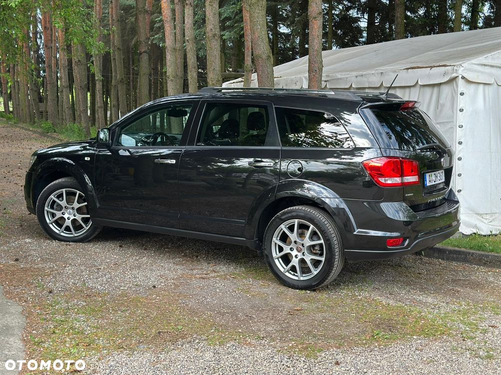 Fiat Freemont 2.0 Multijet Lounge AWD - 23