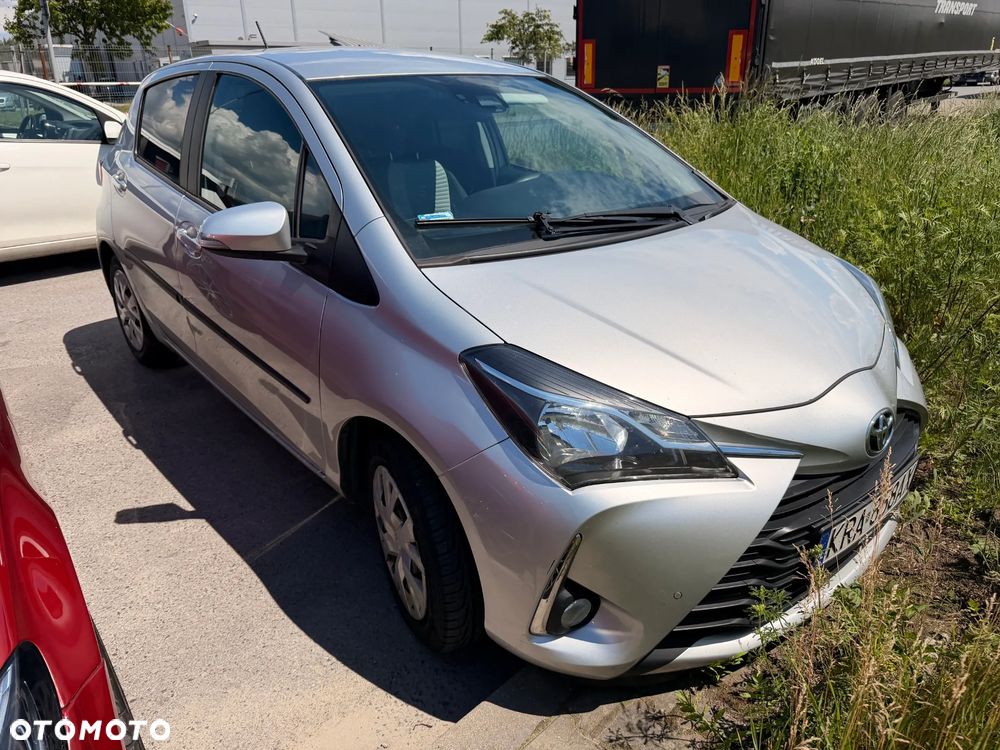 Toyota Yaris 1.5 Life - 4