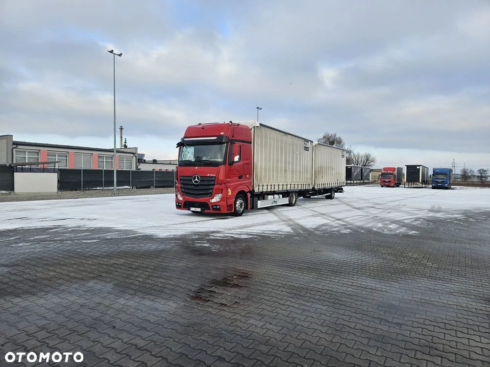Mercedes-Benz Actros 1833 - 4