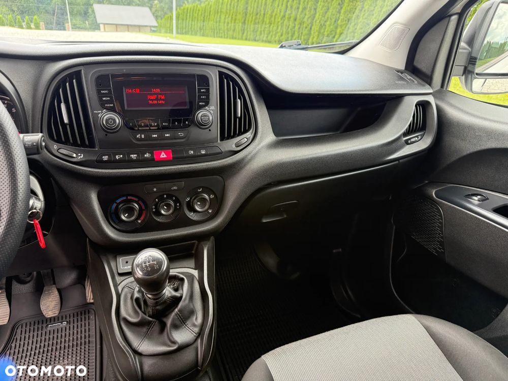Fiat Doblo Furgon 1035 Kg Ładowność - 17
