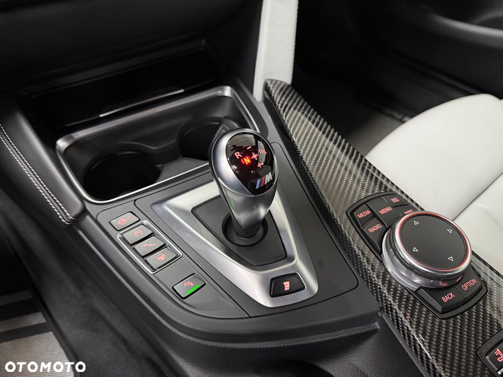 BMW M4 - 35