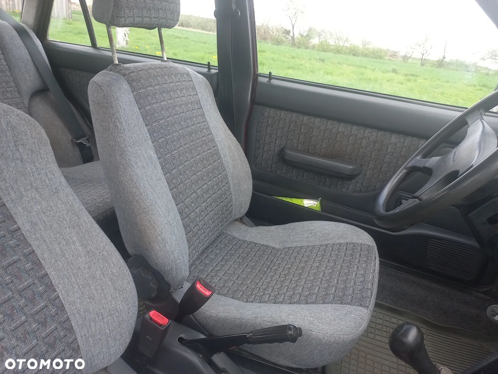 Polonez Caro - 13