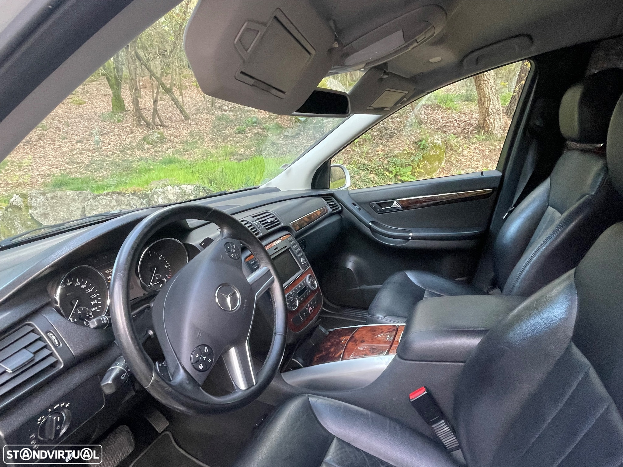 Mercedes-Benz R 350 4-Matic - 9