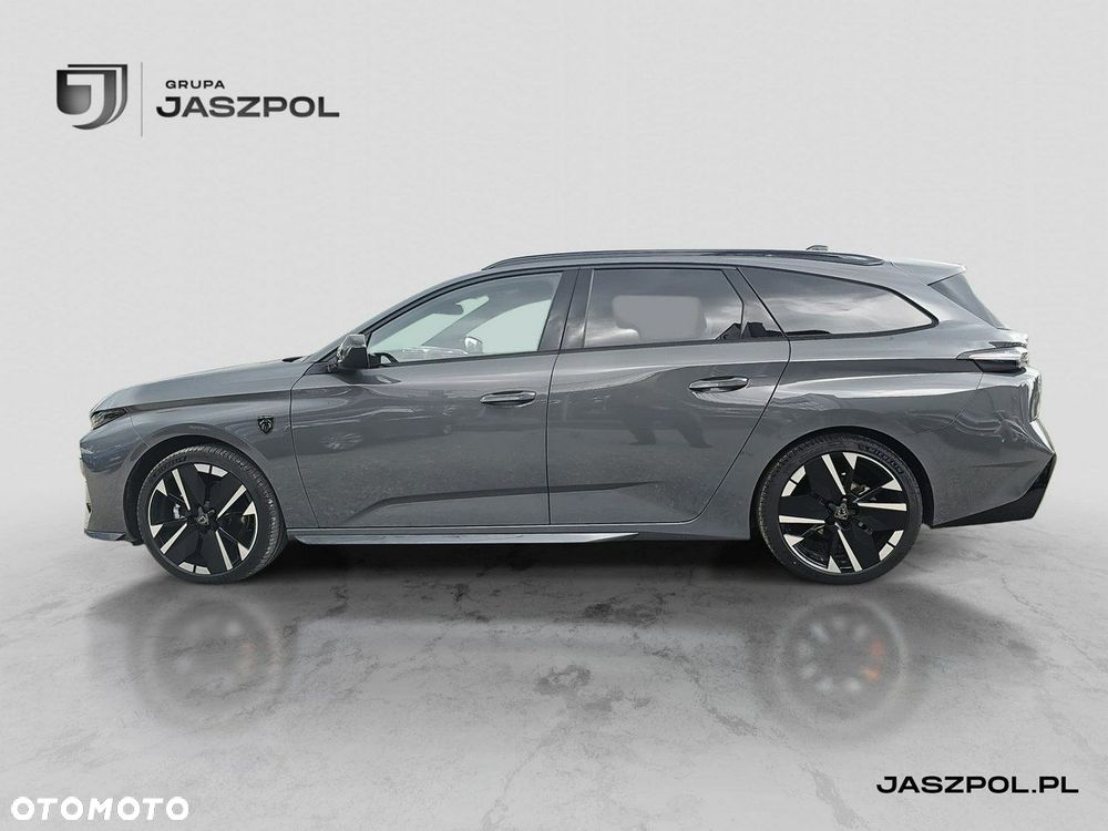 Peugeot 308 - 8