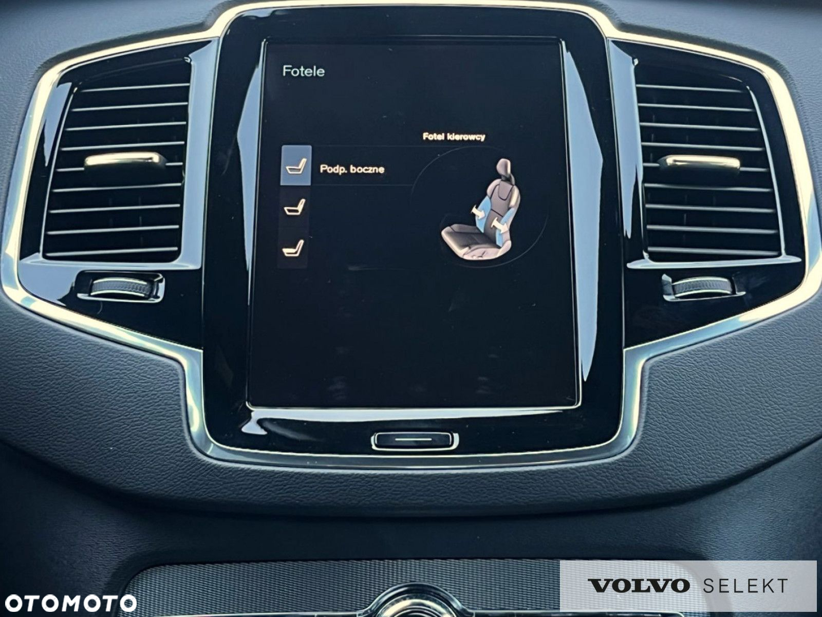 Volvo XC 90 - 24
