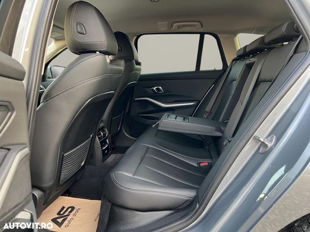 BMW Seria 3 318d AT MHEV - 16