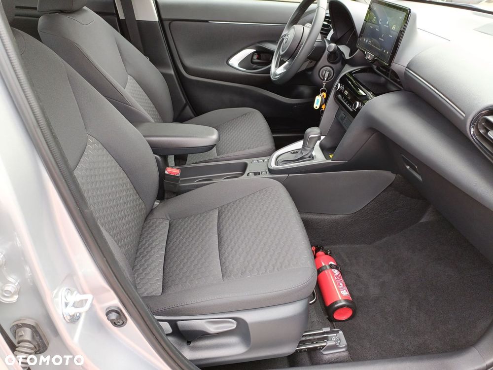 Toyota Yaris Cross Hybrid 1.5 Comfort - 12