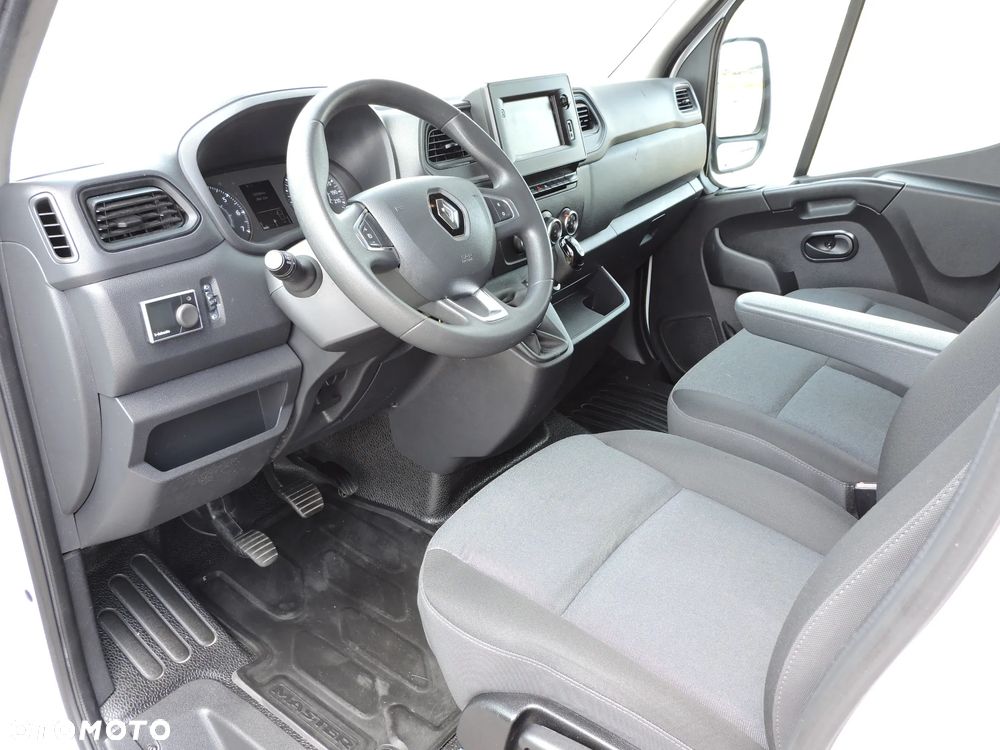 Renault Master - 10