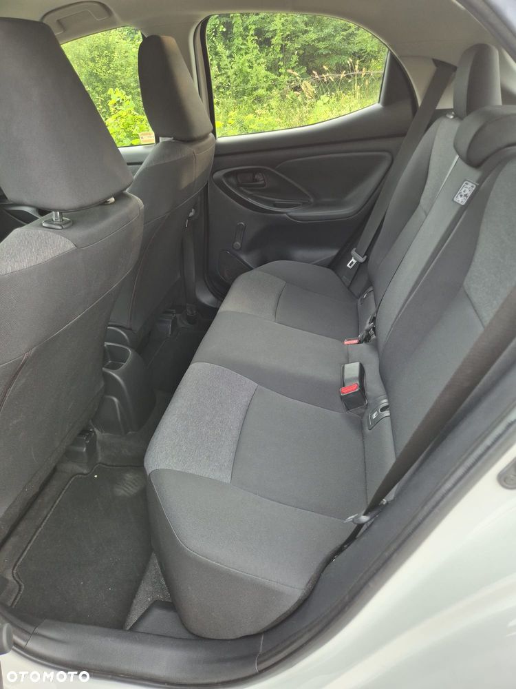 Toyota Yaris 1.0 Active - 17
