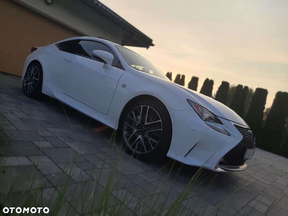 Lexus RC - 14