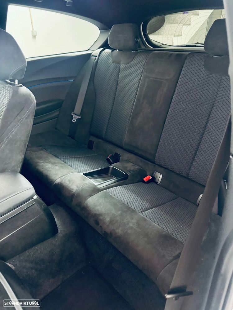 BMW 120 d Pack M - 15