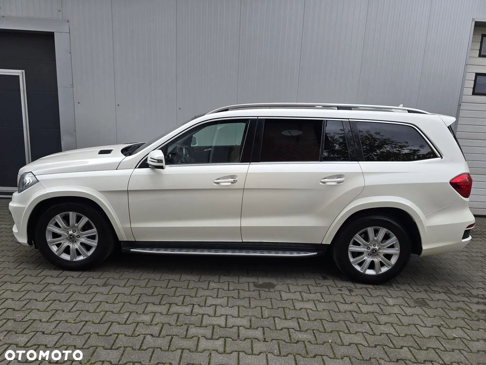 Mercedes-Benz GL - 10