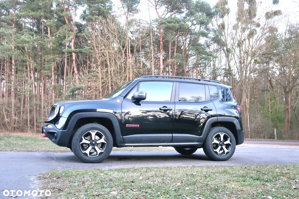 Jeep Renegade 1.3 GSE T4 Turbo Upland 4x4 S&S - 4