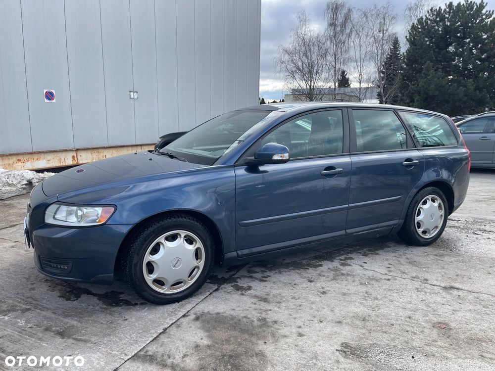 Volvo V50 2.0D Momentum - 11