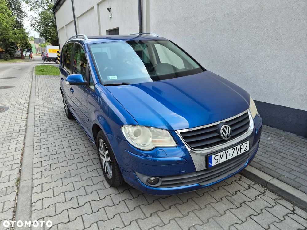 Volkswagen Touran 1.6 Goal - 8