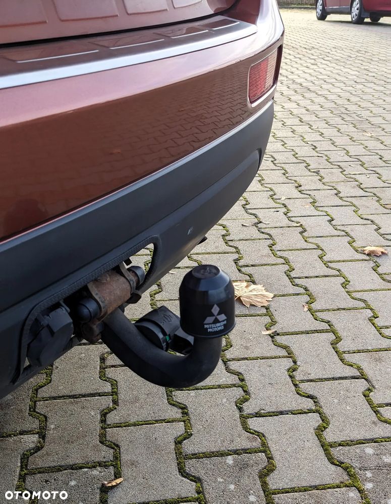 Mitsubishi Outlander 2.0 Intense + - 28