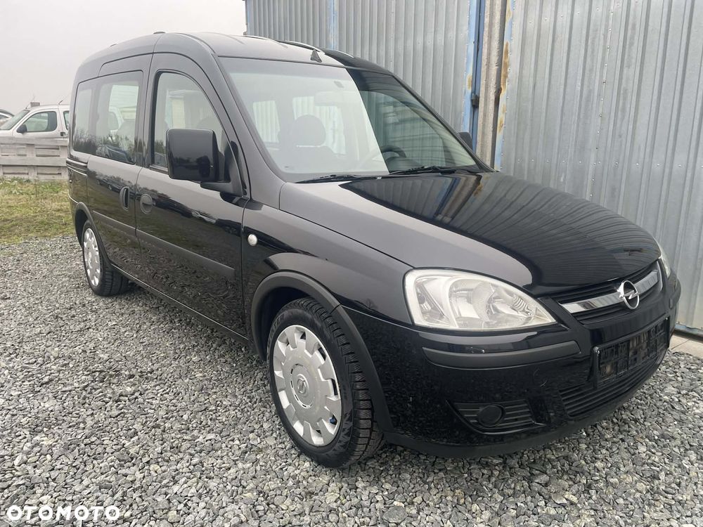 Opel Combo Tour Comfort - 1