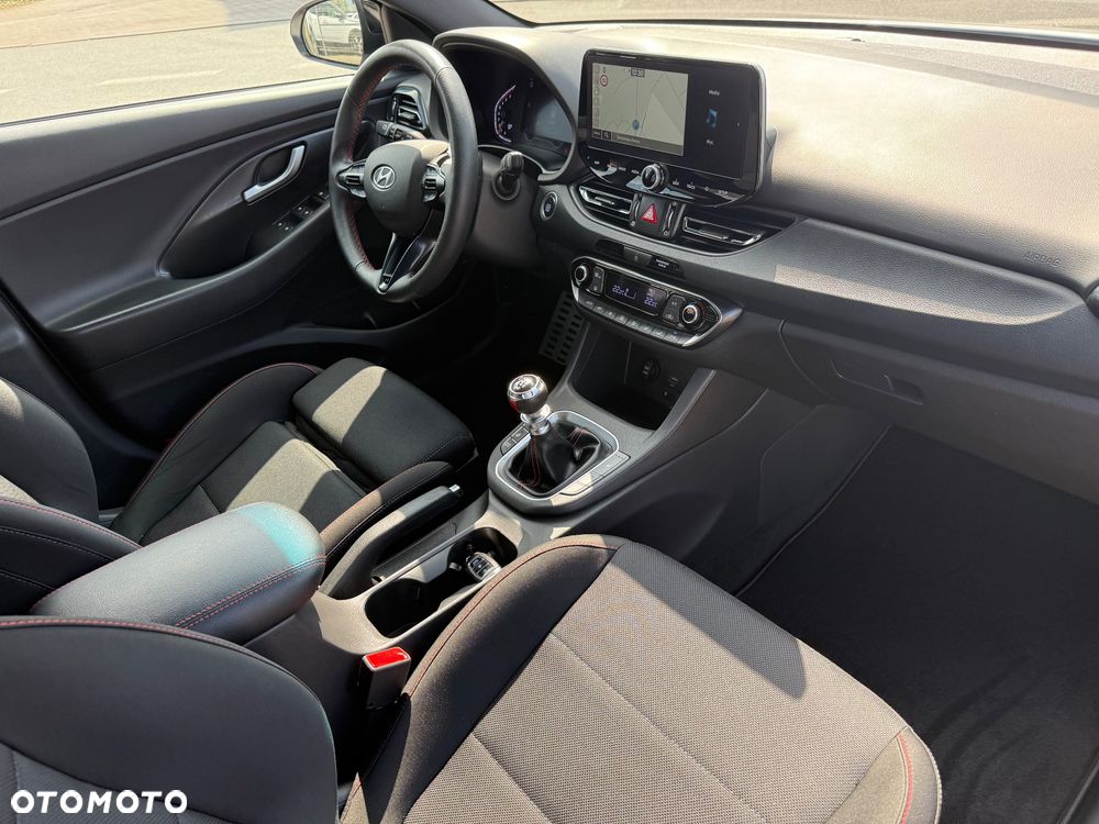 Hyundai i30 1.5 T-GDI 48V-Hybrid N-Line - 15