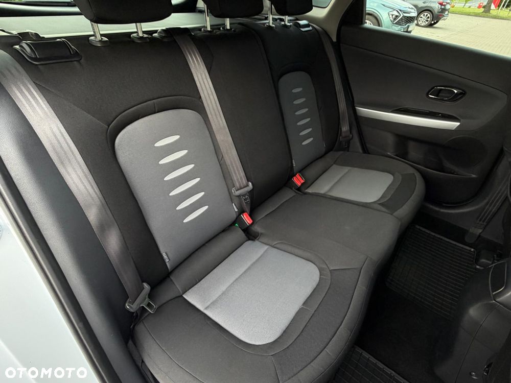 Kia Ceed 1.6 GDI Fifa World Cup Edition - 30