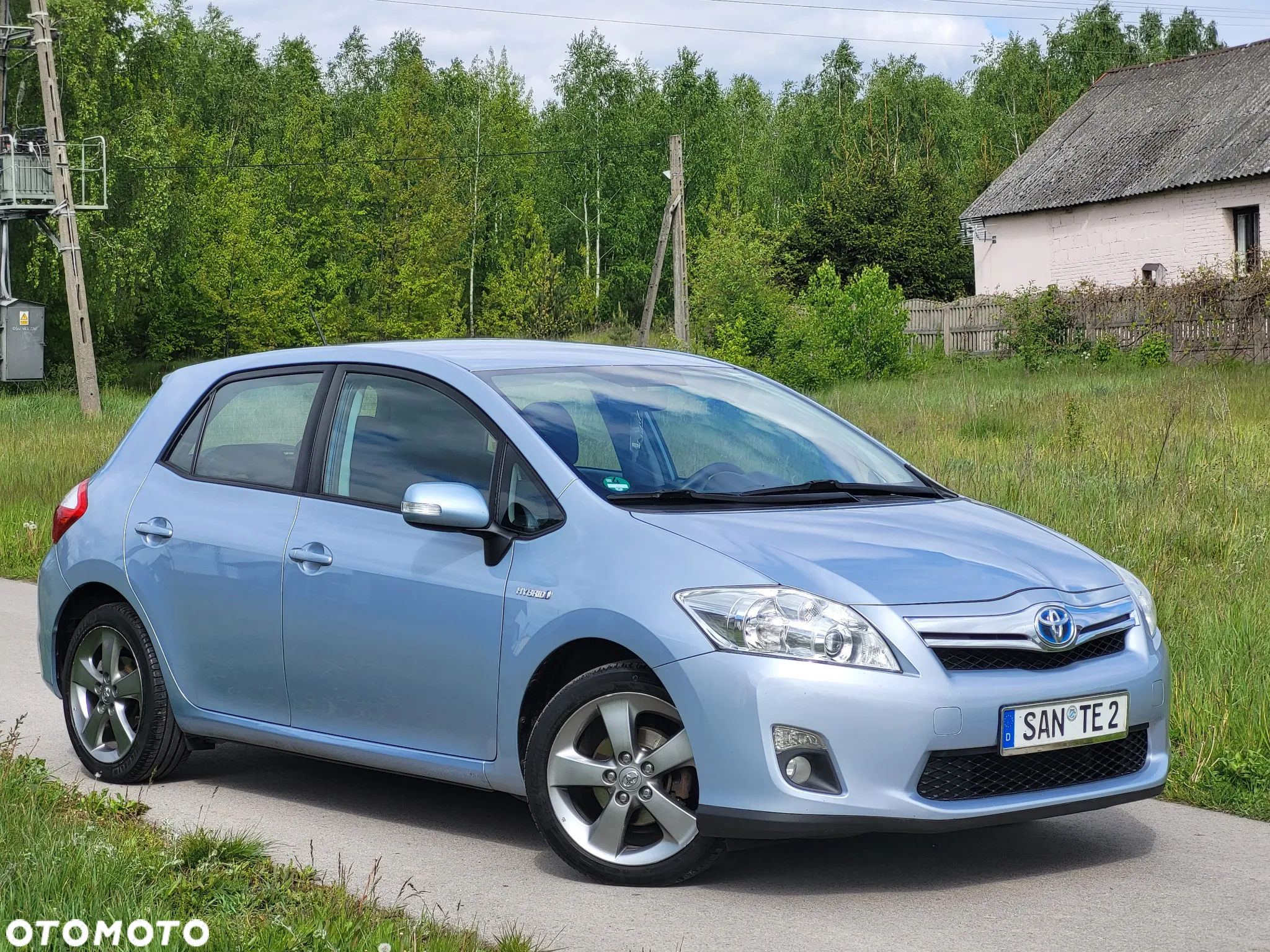 Toyota Auris 1.8 HSD Prestige NAVI - 2