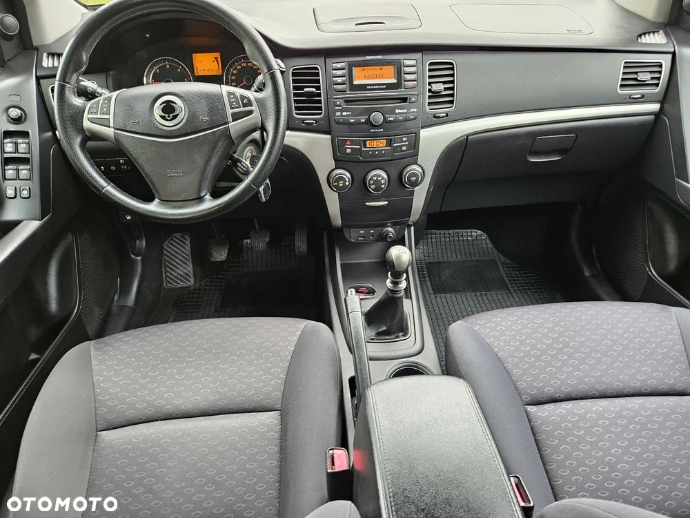 SsangYong/KGM Korando 2.0 E-XDi DPF 4WD Sapphire - 16