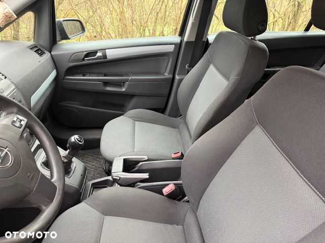 Opel Zafira - 4