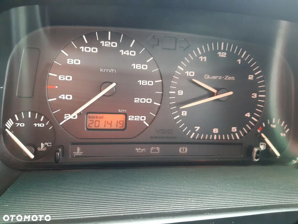 Volkswagen Golf 1.8 CL - 13