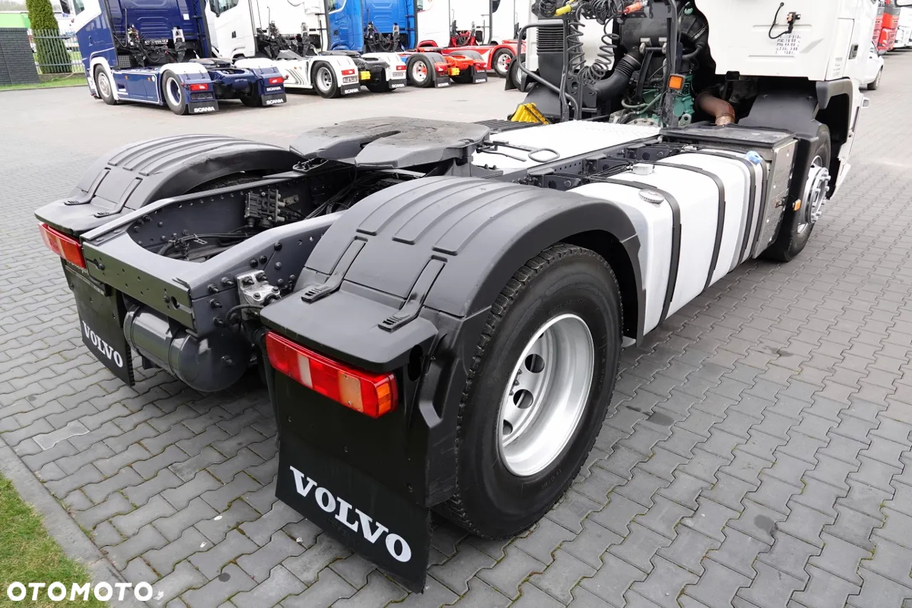 Volvo FM 380 / PEŁNY ADR / MAŁY PRZEBIEG / SPROWADZONY - 16