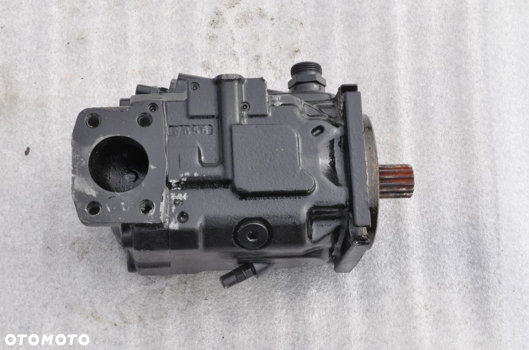 HYDROMOTOR POMPA Manitou MT 732 NR 16884462 - 2